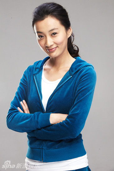 维科家纺 小爸爸 主演定妆照 马伊璃饰李三妹 -